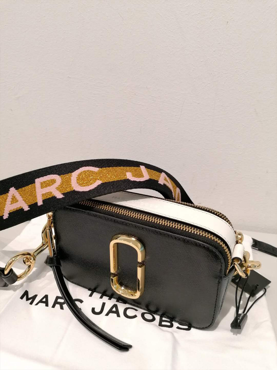 marc jacobs snapshot logo strap