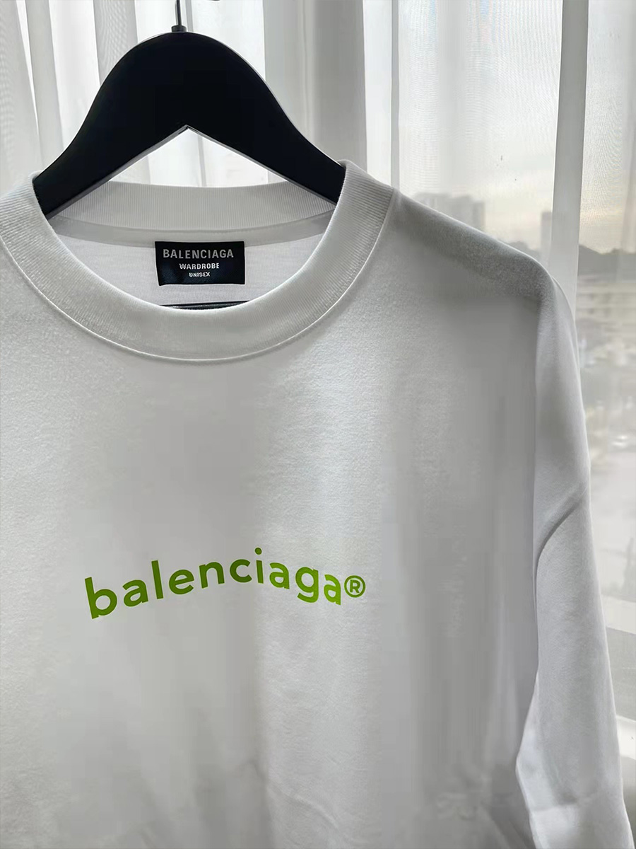 BALENCIAGA Copyright logo mediumfit Tshirt