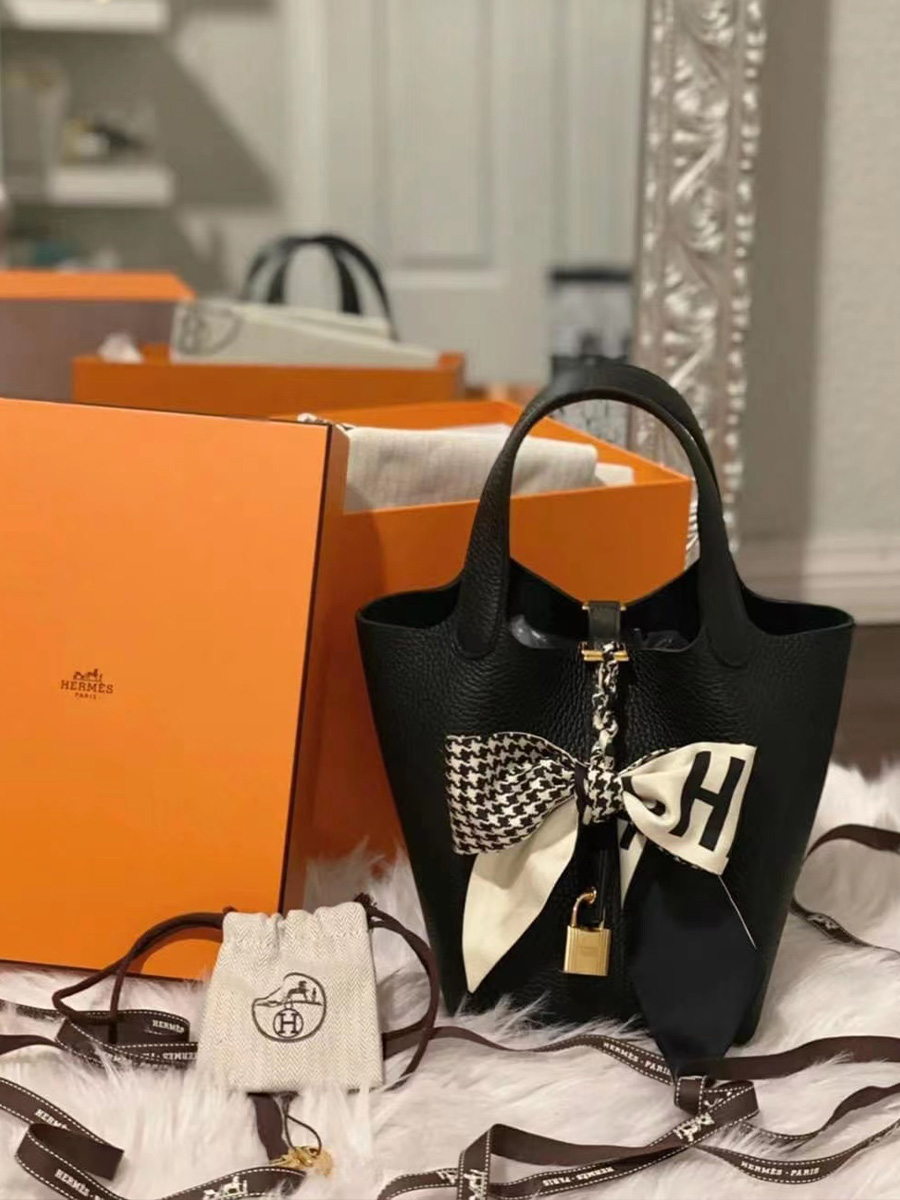 Hermes Picotin 18 Black GHW